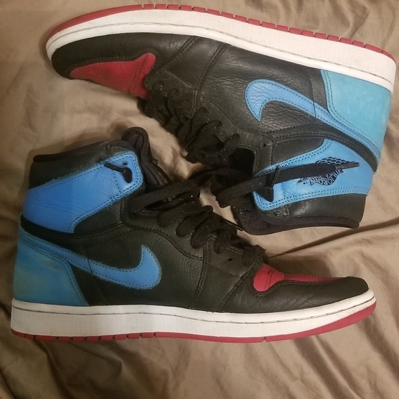 Nike Air Jordan 1 High OG UNC to Chicago Sneakers. Women Size 9.5. Boys Size 7.5 - Picture 3 of 12